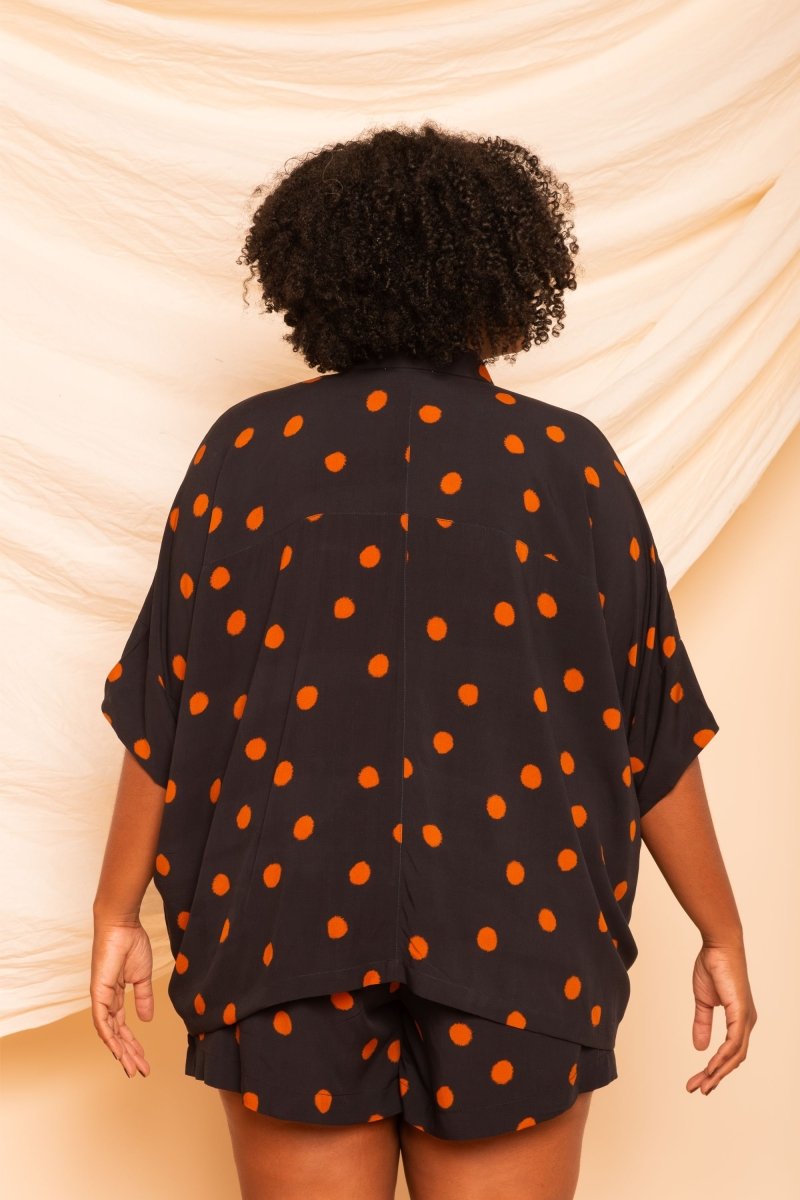 Camisa Ampla com Pregas - Poá - Uhnika