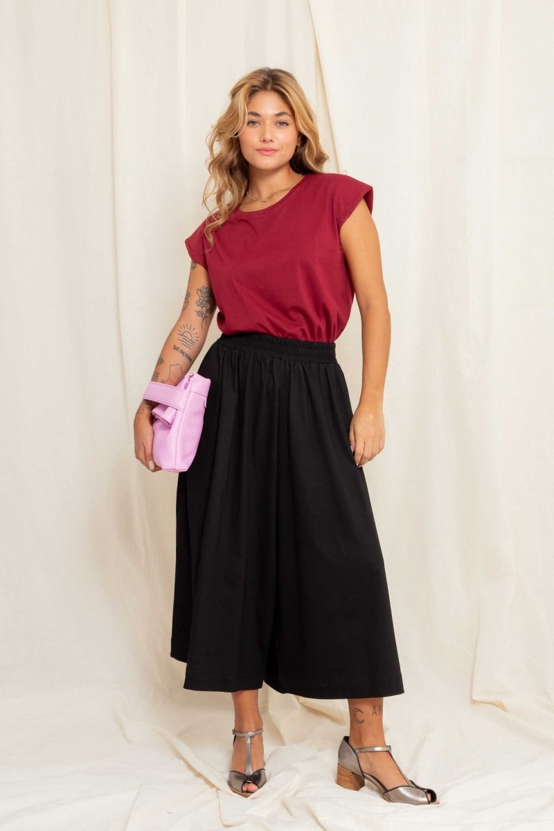 Calça Saia de Malha - Preto - Uhnika