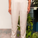 Calça Skinny de Linho - Linho Natural - Uhnika