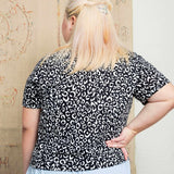Camiseta Assimétrica Camis - Onça - Uhnika
