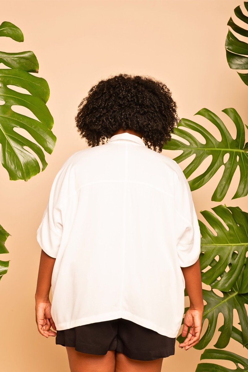 Camisa Ampla com Pregas - Off White - Uhnika