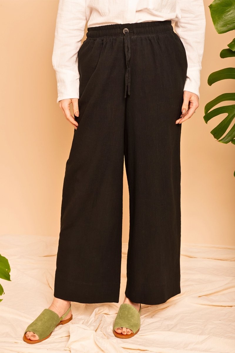 Calça Pantalona de Algodão - Preto - Uhnika