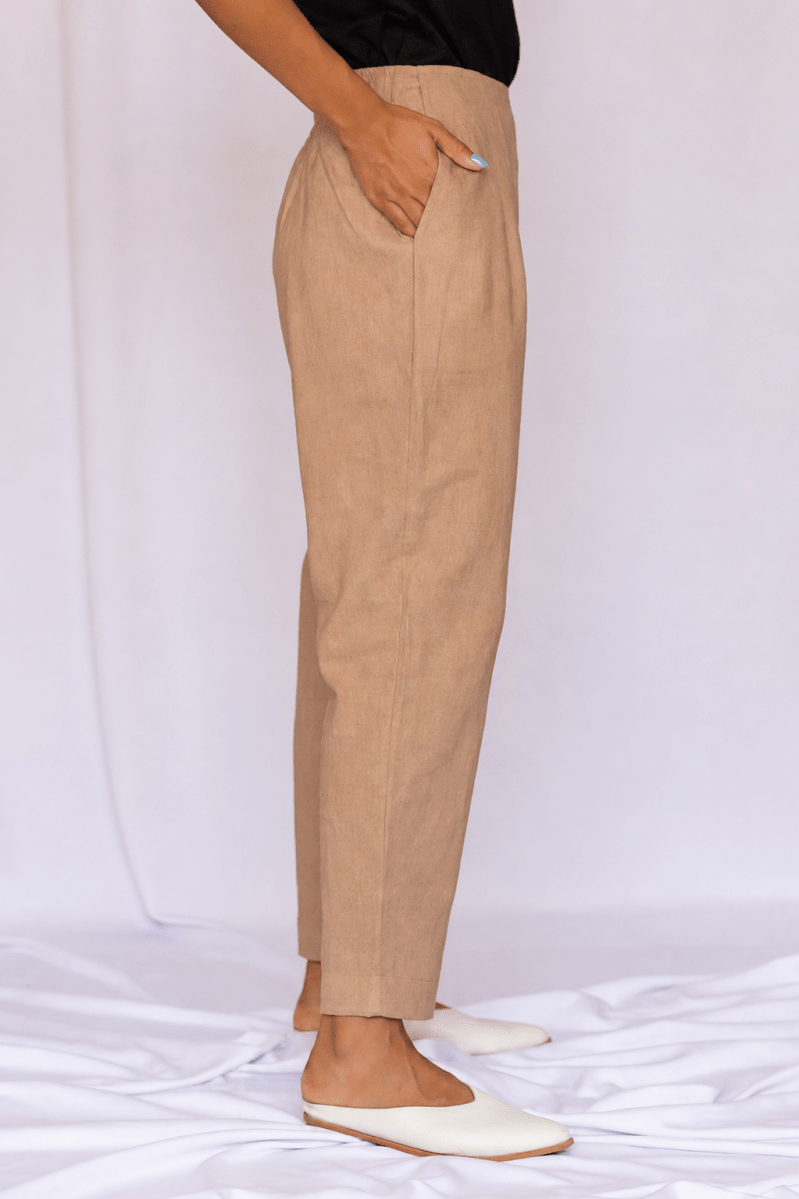 Calça Skinny de Linho - Capuccino - Uhnika