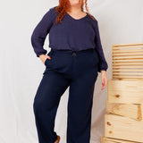 Calça Reta Alfaiataria Feminina - Azul Marinho - Uhnika