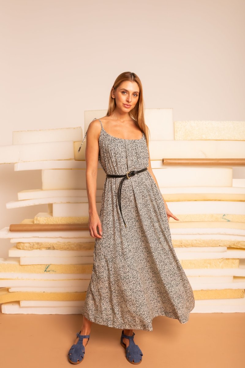 Vestido Leve Amplo Longo - Poá - Uhnika