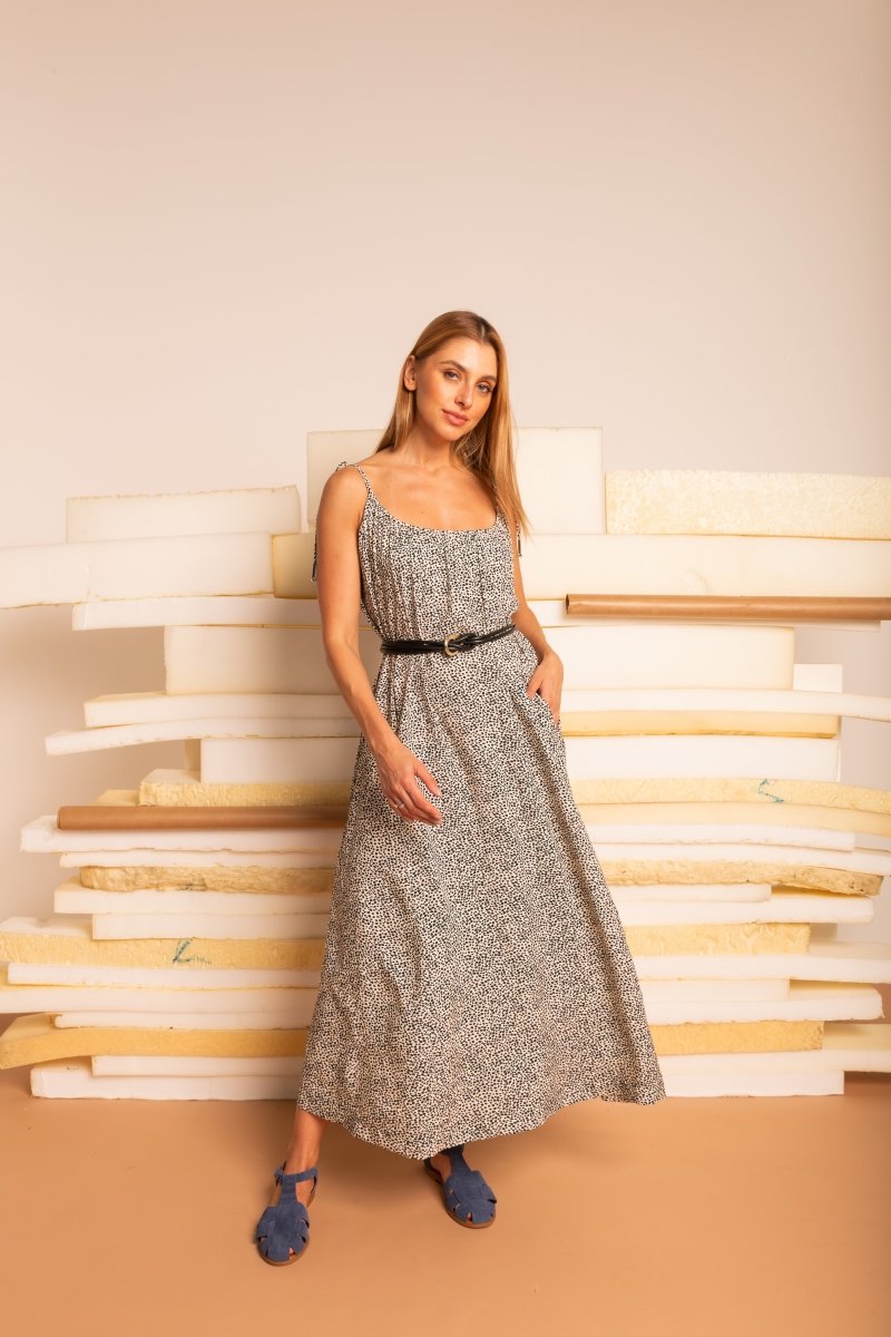 Vestido Leve Amplo Longo - Poá - Uhnika