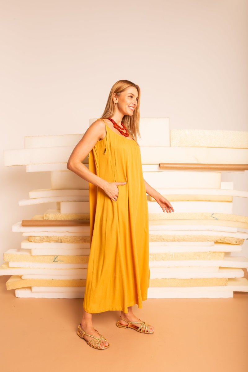 Vestido Leve Amplo Longo - Mostarda - Uhnika