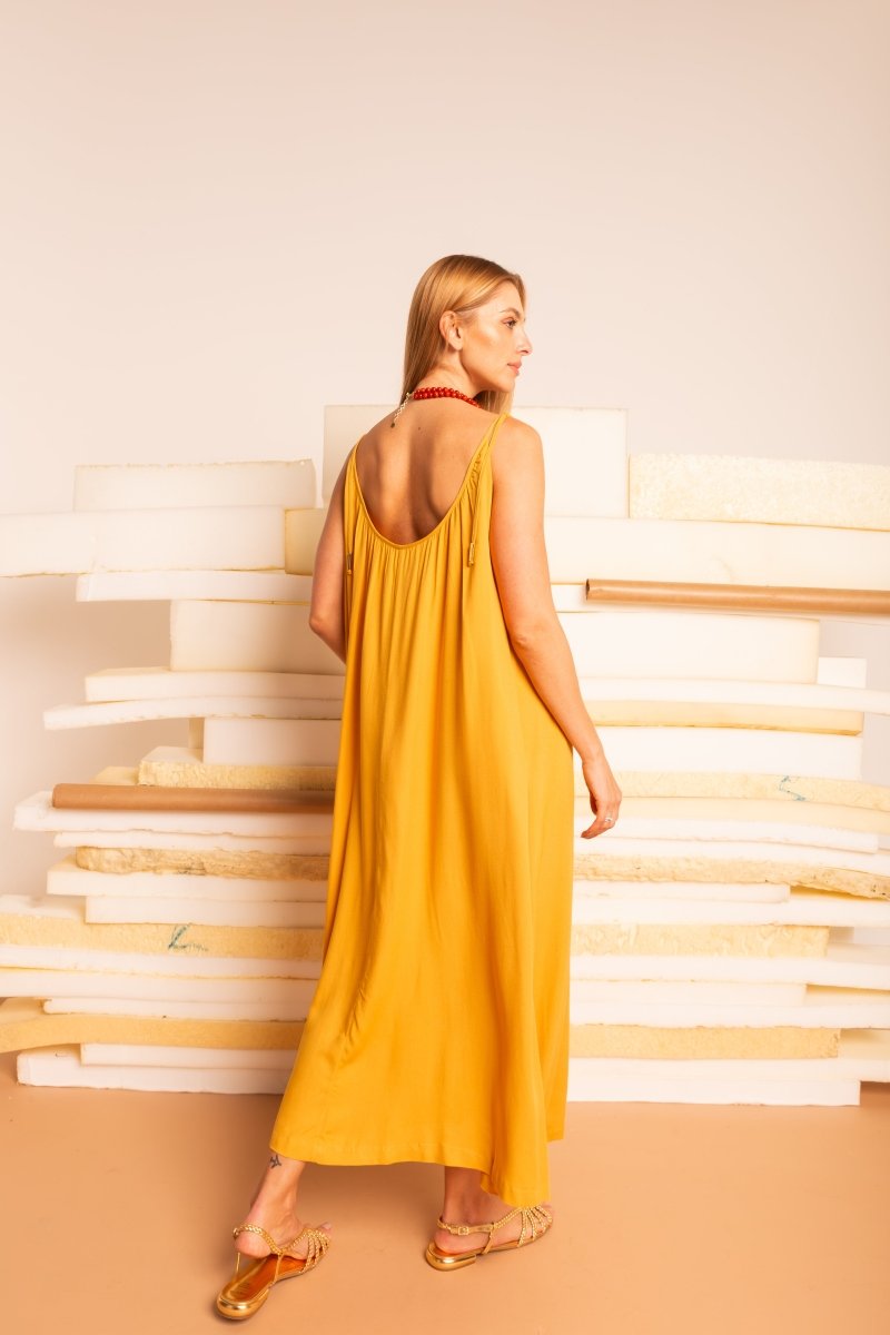 Vestido Leve Amplo Longo - Mostarda - Uhnika