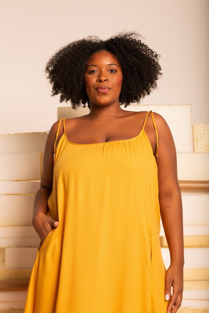 Vestido Leve Amplo Longo - Mostarda - Uhnika