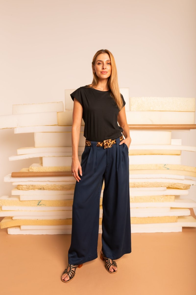 Calça Wide Leg Alfaiataria - Azul Marinho - Uhnika