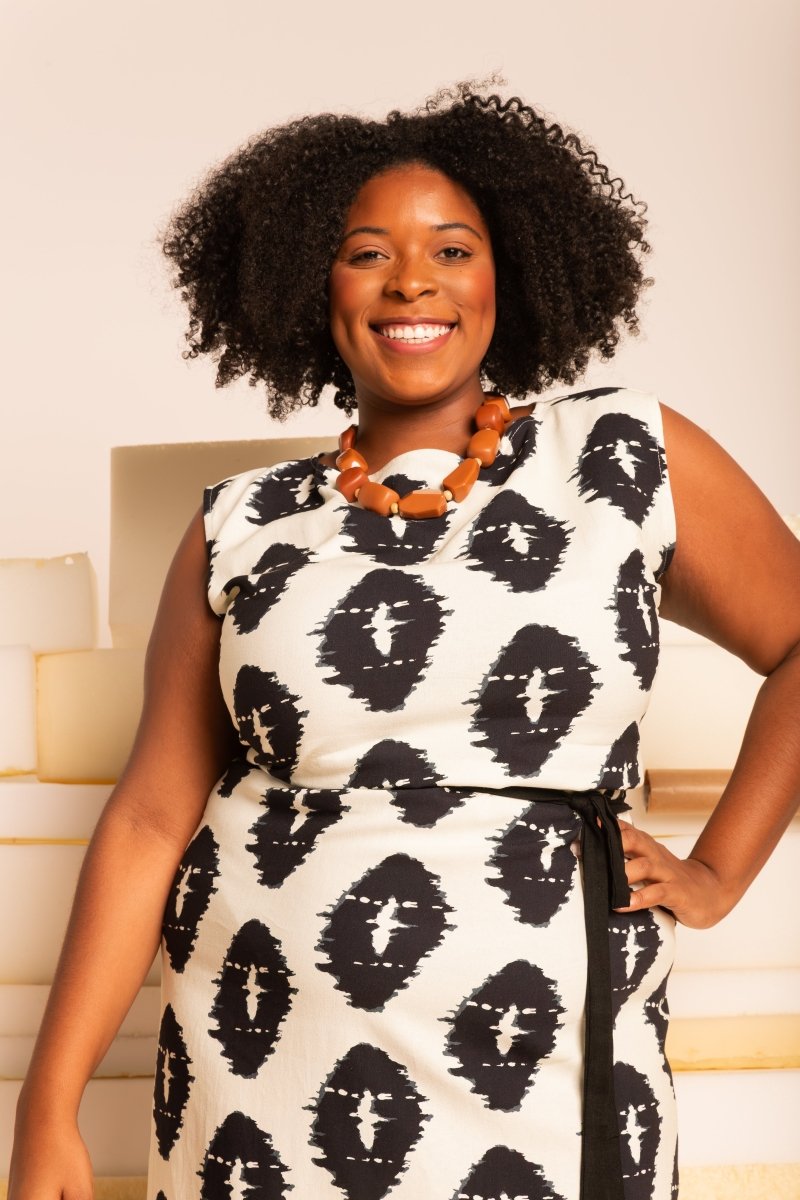 Vestido Transpassado de Linho Alongado - Estampa Repouso - Uhnika