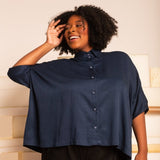 Camisa Ampla com Pregas - Azul Marinho - Uhnika