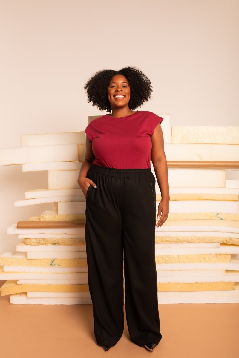 Calça Pantalona de Linho Feminina - Preto - Uhnika