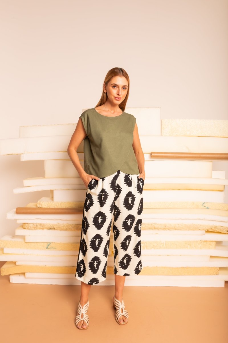 Blusa Feminina de Linho Pétala - Verde - Uhnika