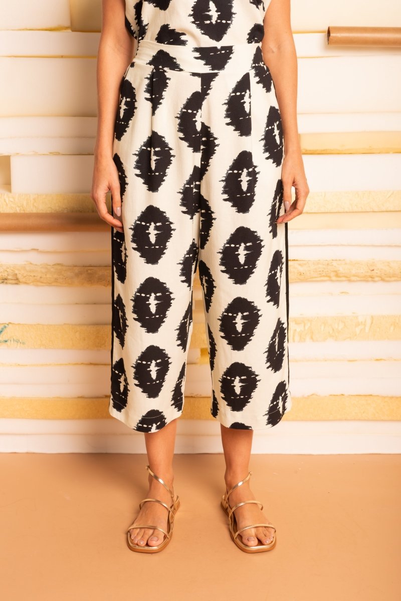 Calça de Linho Pantacourt - Estampa Repouso - Uhnika