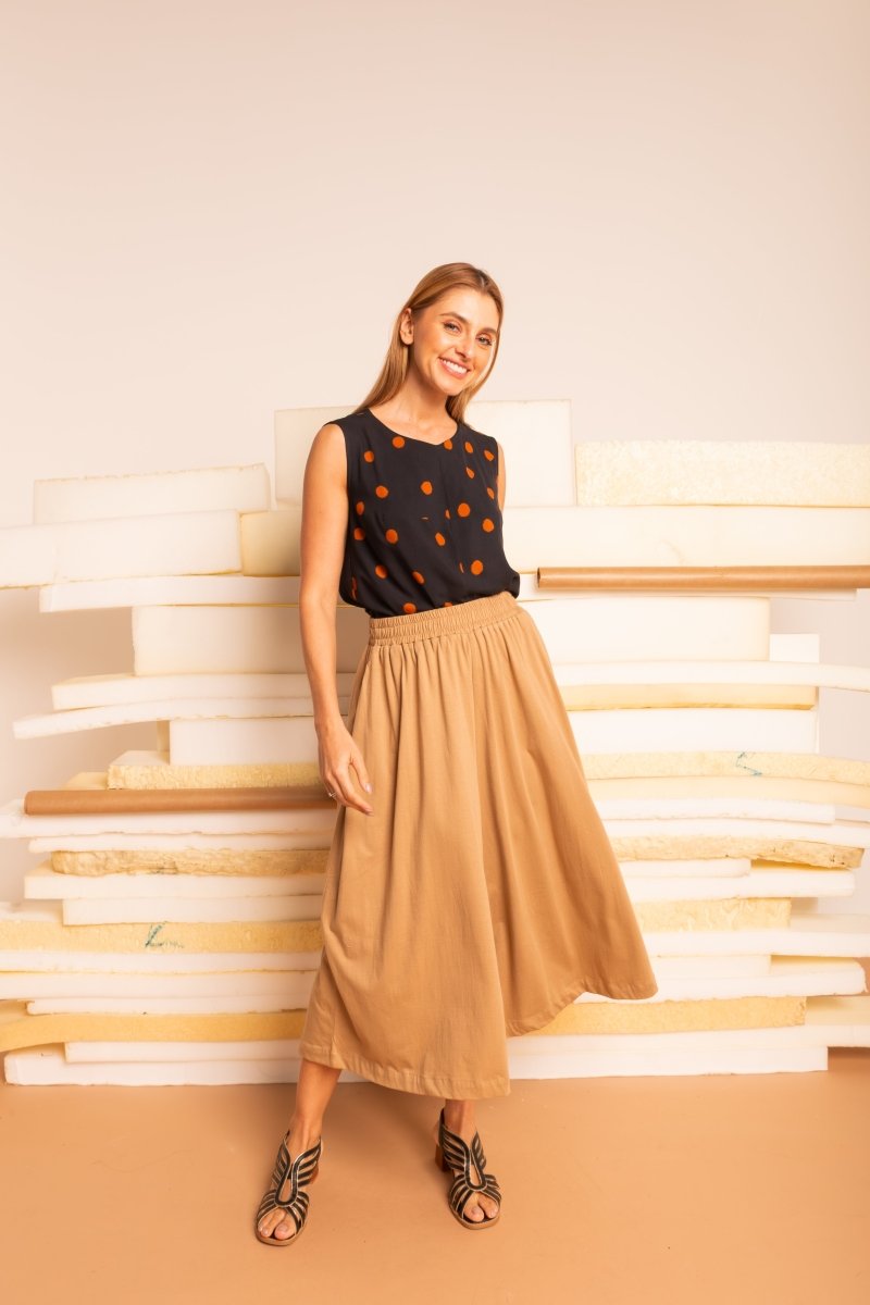 Calça Saia de Malha - Capuccino - Uhnika