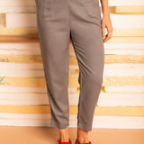 Calça Skinny de Linho - Cinza - Uhnika