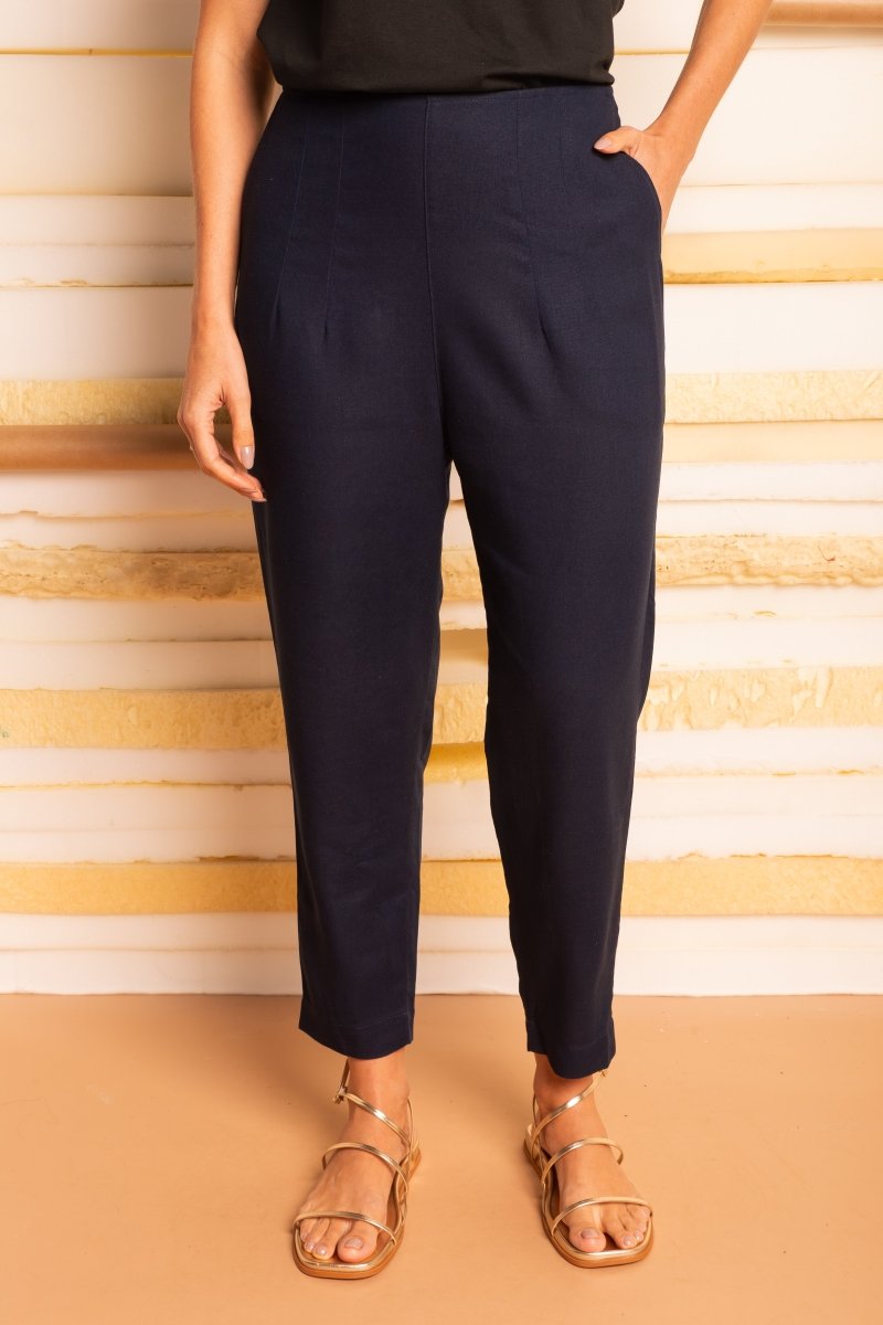 Calça Skinny de Linho - Azul Marinho - Uhnika