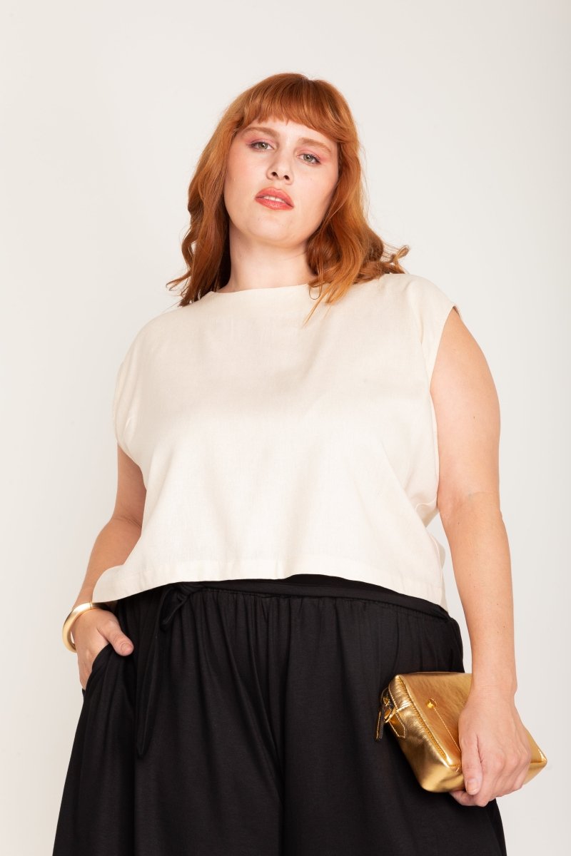 Blusa de Linho com Botões - Avelã - Uhnika