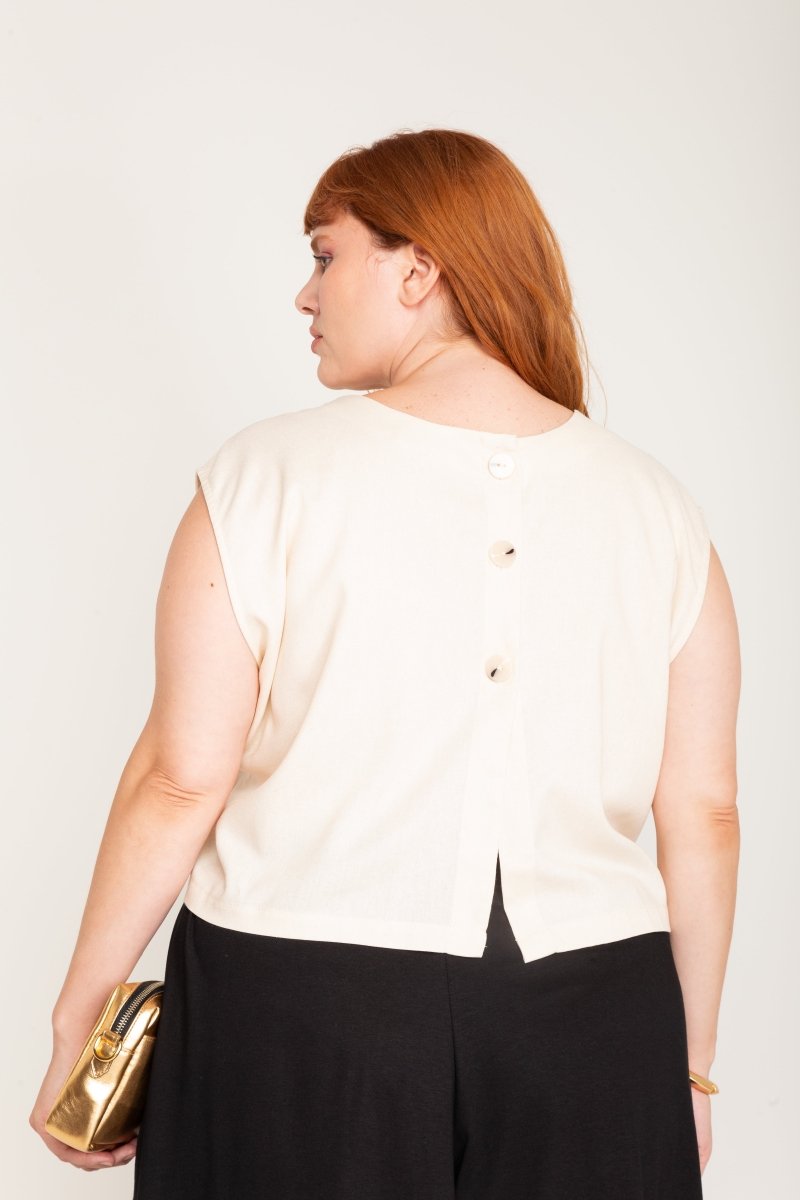 Blusa de Linho com Botões - Avelã - Uhnika