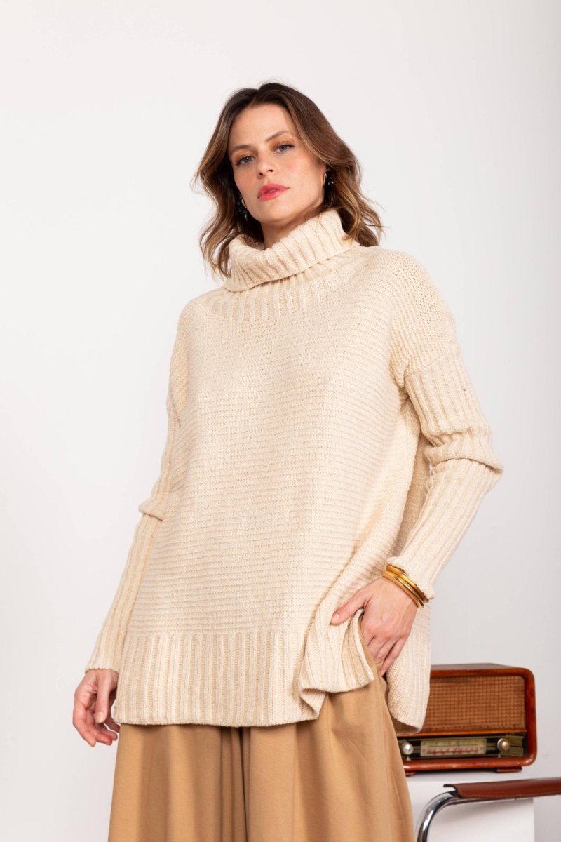 Blusa de Tricot Oversized - Avelã - Uhnika
