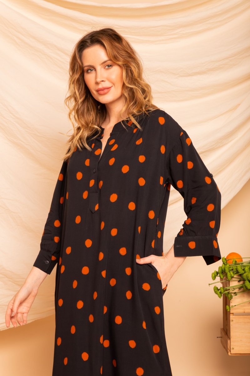 Chemise com Decote V Midi - Poá - Uhnika