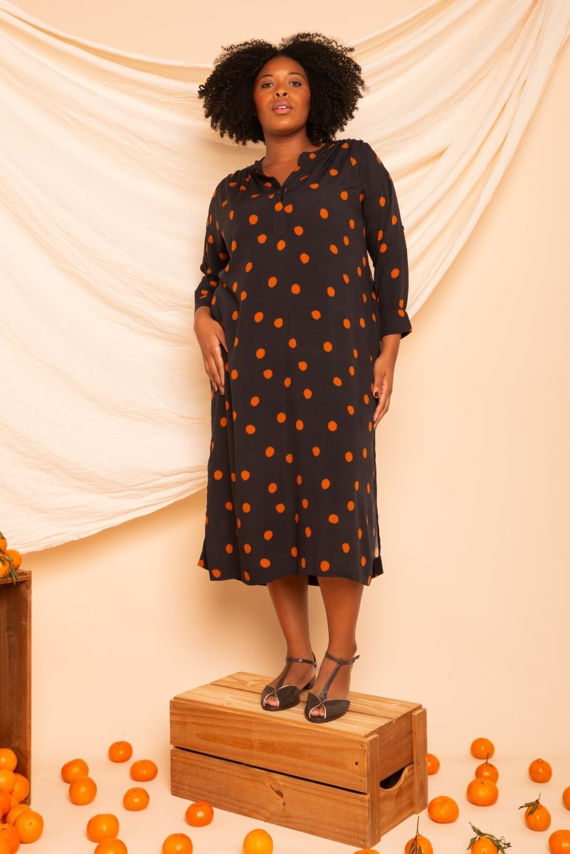 Chemise com Decote V Midi - Poá - Uhnika