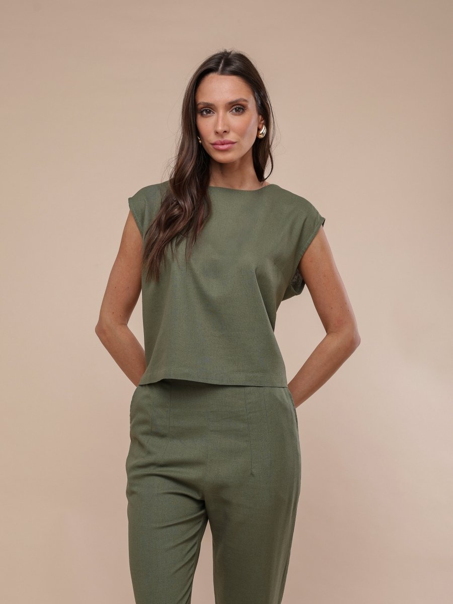 Blusa de Linho com Botões - Off White - Uhnika