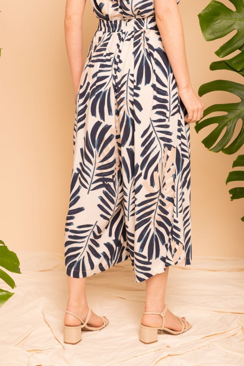 Calça Saia Alfaiataria - Folhagem - Uhnika