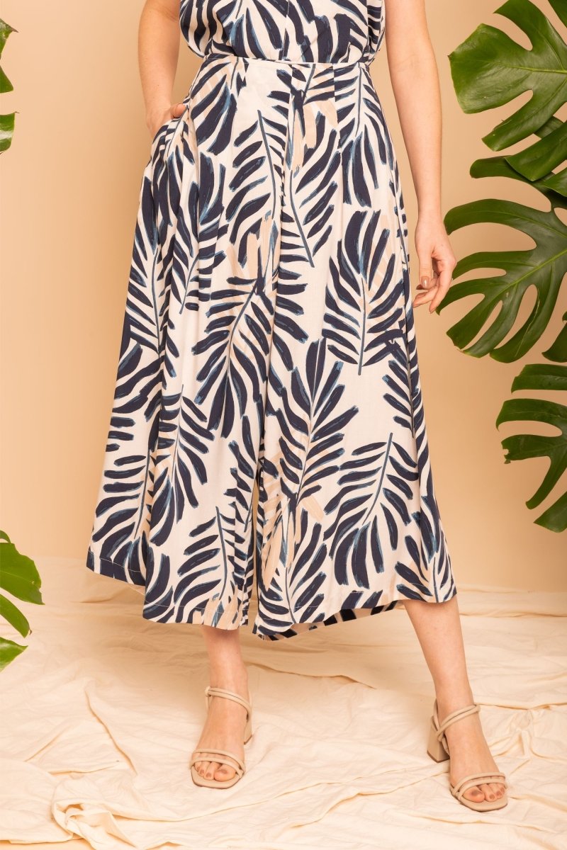 Calça Saia Alfaiataria - Folhagem - Uhnika