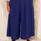 Calça Saia Alfaiataria - Preto - Uhnika