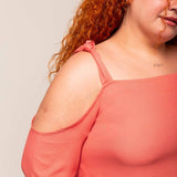Blusa com Fenda Ombro Office - Coral - Uhnika