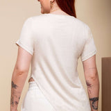 Camiseta de Viscose Premium Assimétrica - Linho Natural - Uhnika
