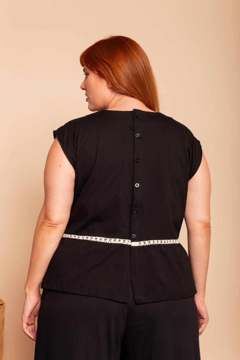 Blusa de Malha com Botões Nômade - Preto - Uhnika