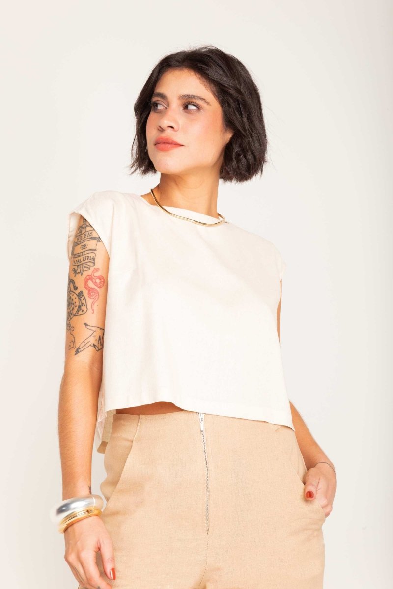 Blusa de Linho com Botões - Avelã - Uhnika