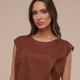 Blusa Feminina de Linho Pétala - Marrom - Uhnika
