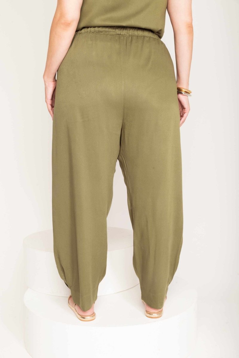 Calça de Viscose Jasmine - Verde - Uhnika