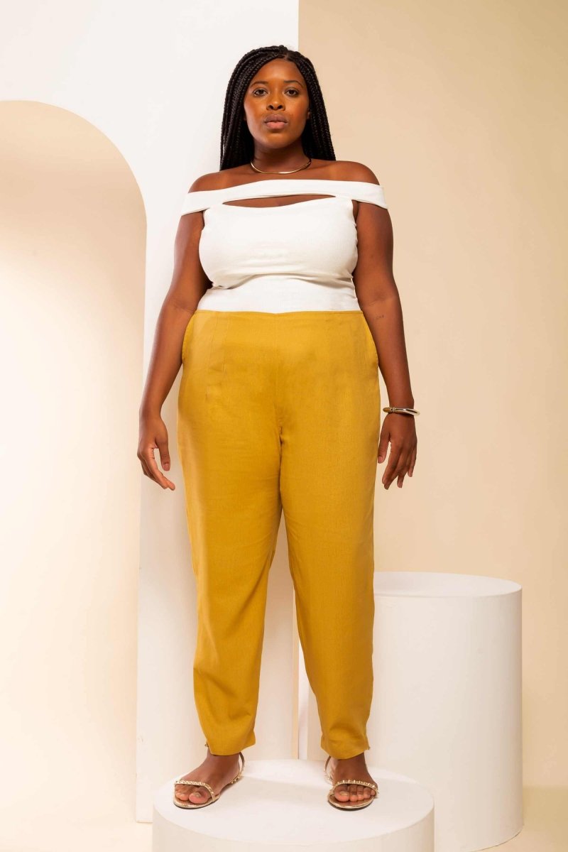 Calça Skinny de Linho - Linho Natural - Uhnika