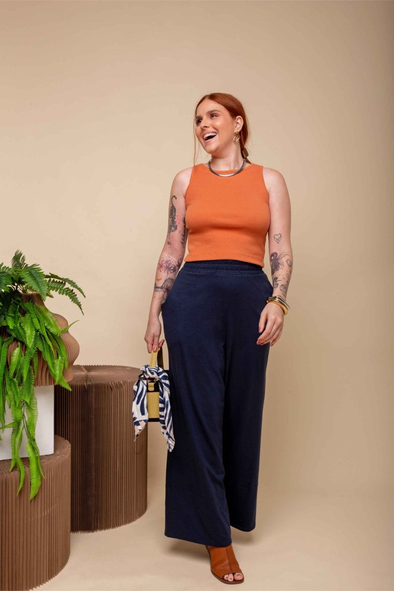 Calça Pantalona Barra Larga - Azul Marinho - Uhnika