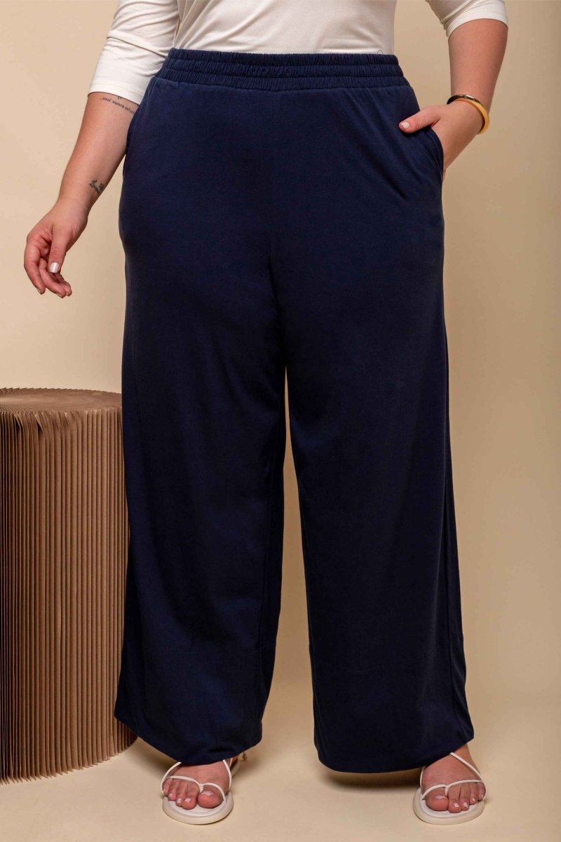 Calça Pantalona Barra Larga - Azul Marinho - Uhnika