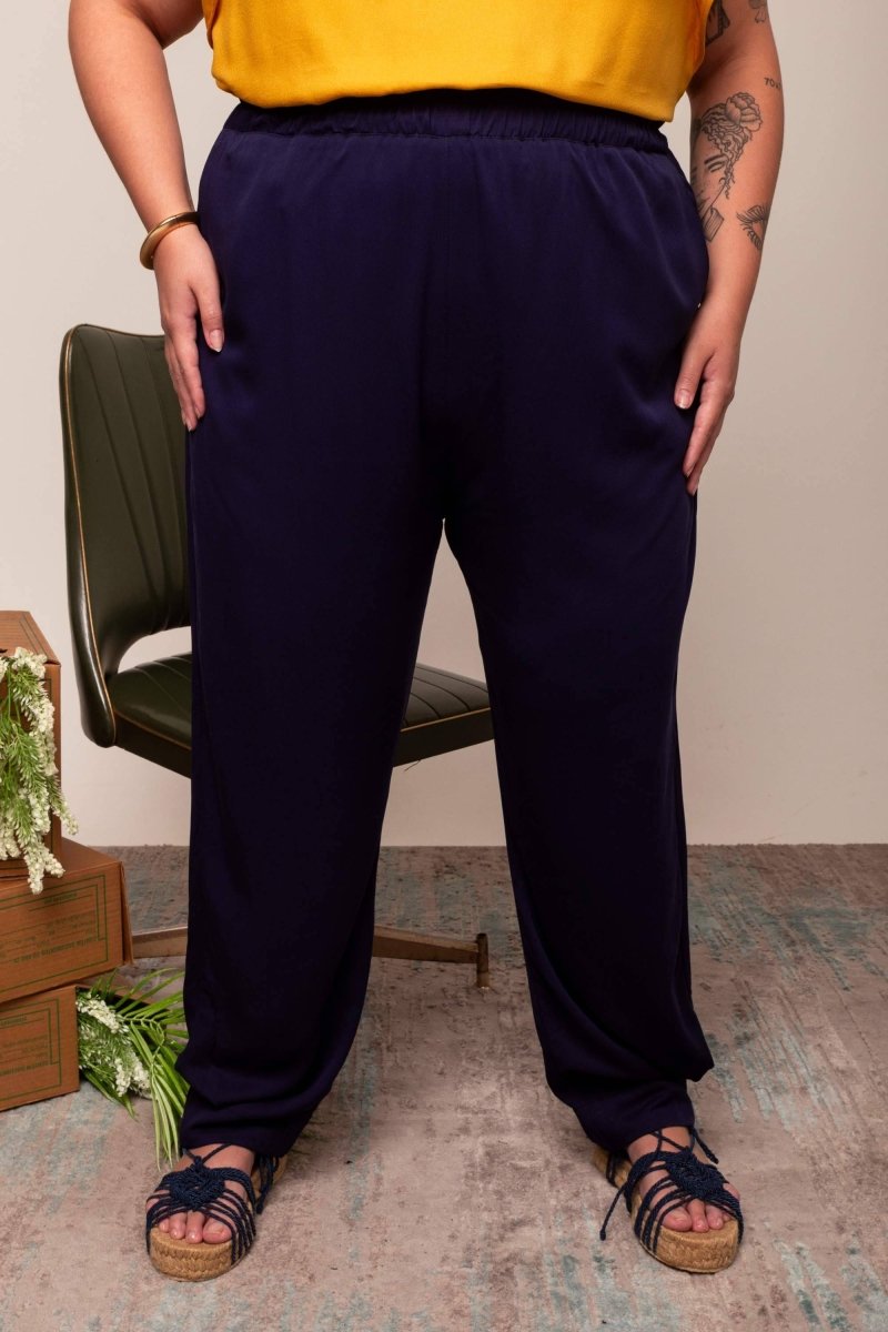 Calça de Viscose Jasmine - Azul Marinho - Uhnika