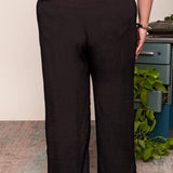 Calça Reta Office Cós em V - Preto - Uhnika