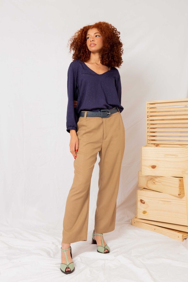 Calça Reta Alfaiataria Feminina - Capuccino - Uhnika