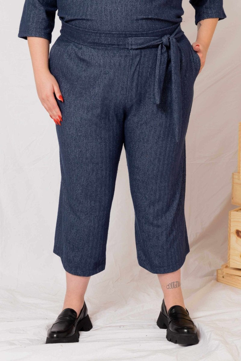 Calça Reta Moletinho - Azul - Uhnika