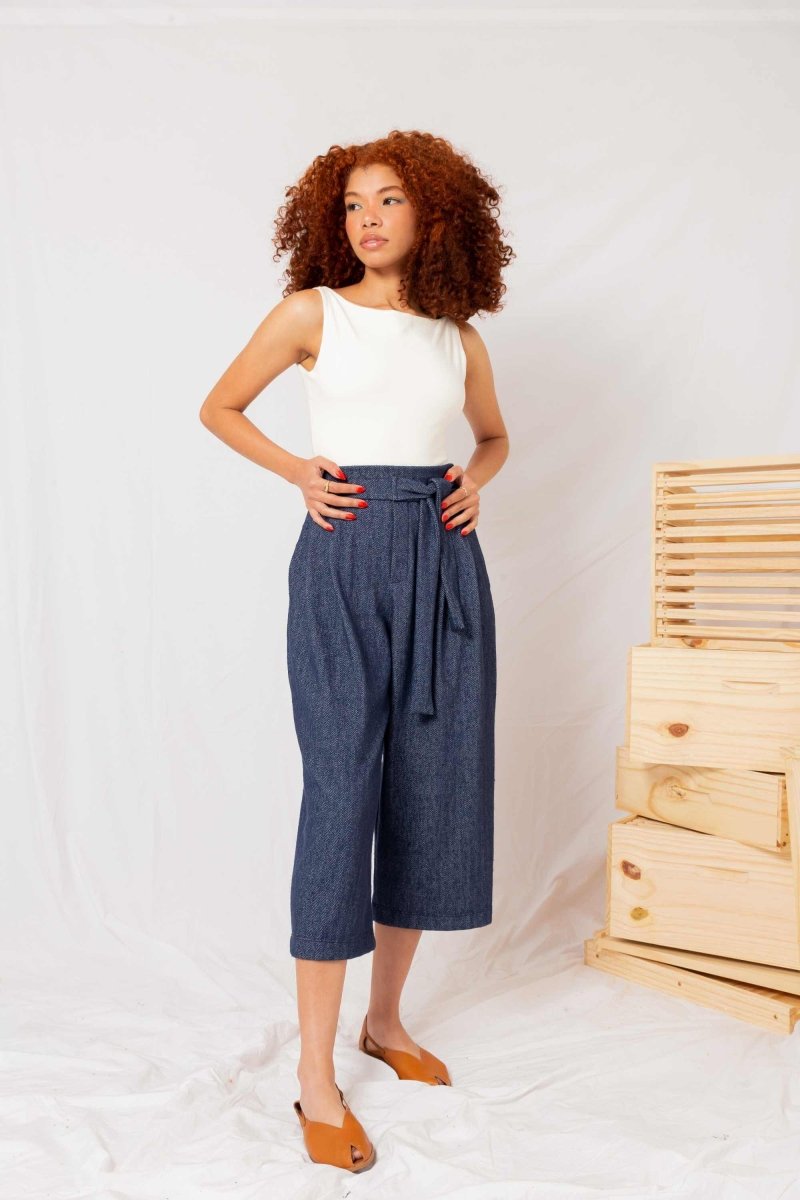 Calça Reta Moletinho - Azul - Uhnika