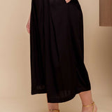 Calça Saia Alfaiataria com Botão - Preto - Uhnika