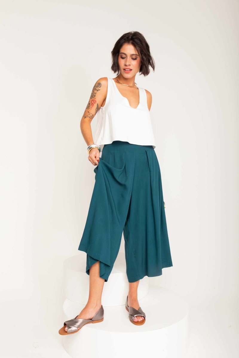 Calça Saia Alfaiataria - Verde - Uhnika