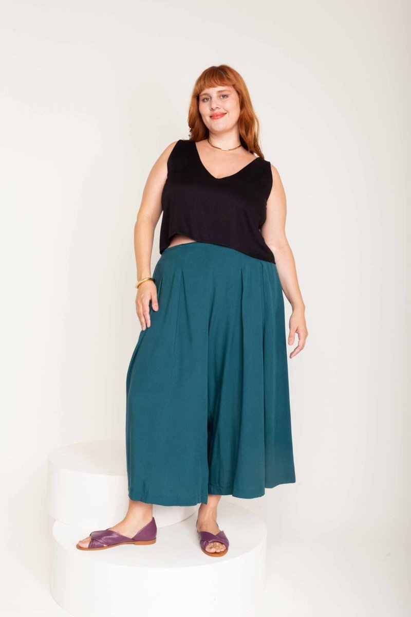 Calça Saia Alfaiataria - Verde - Uhnika