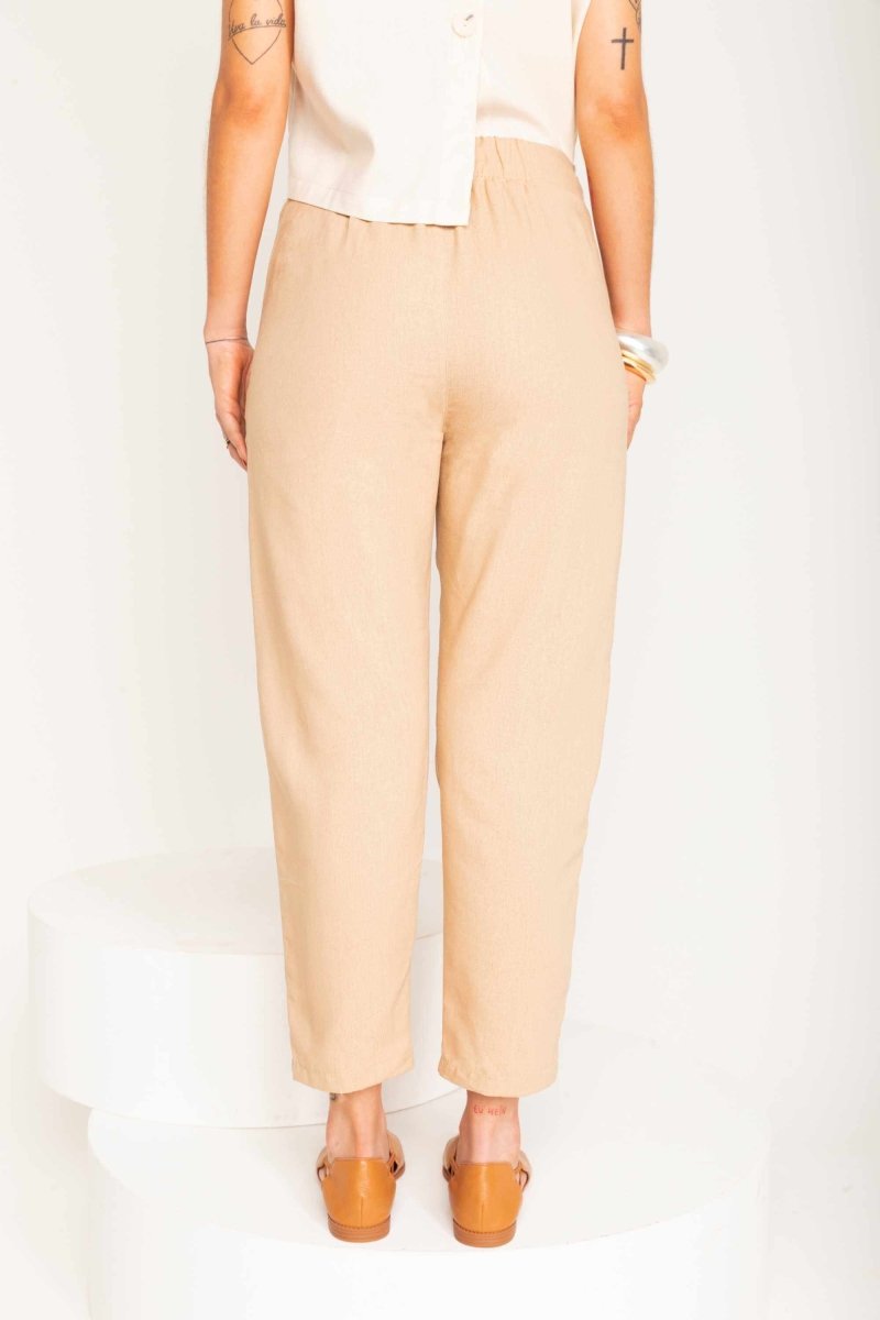 Calça Skinny de Linho com Zíper Frontal - Capuccino - Uhnika