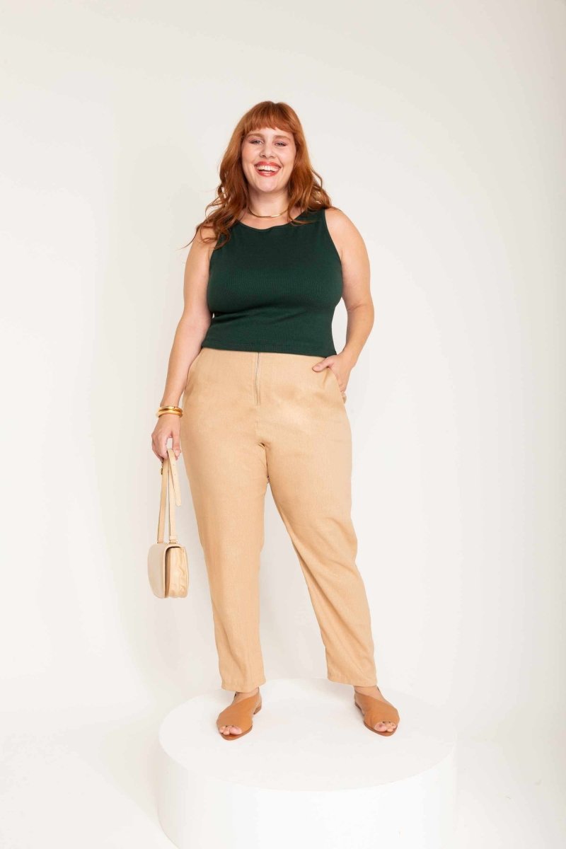 Calça Skinny de Linho com Zíper Frontal - Capuccino - Uhnika